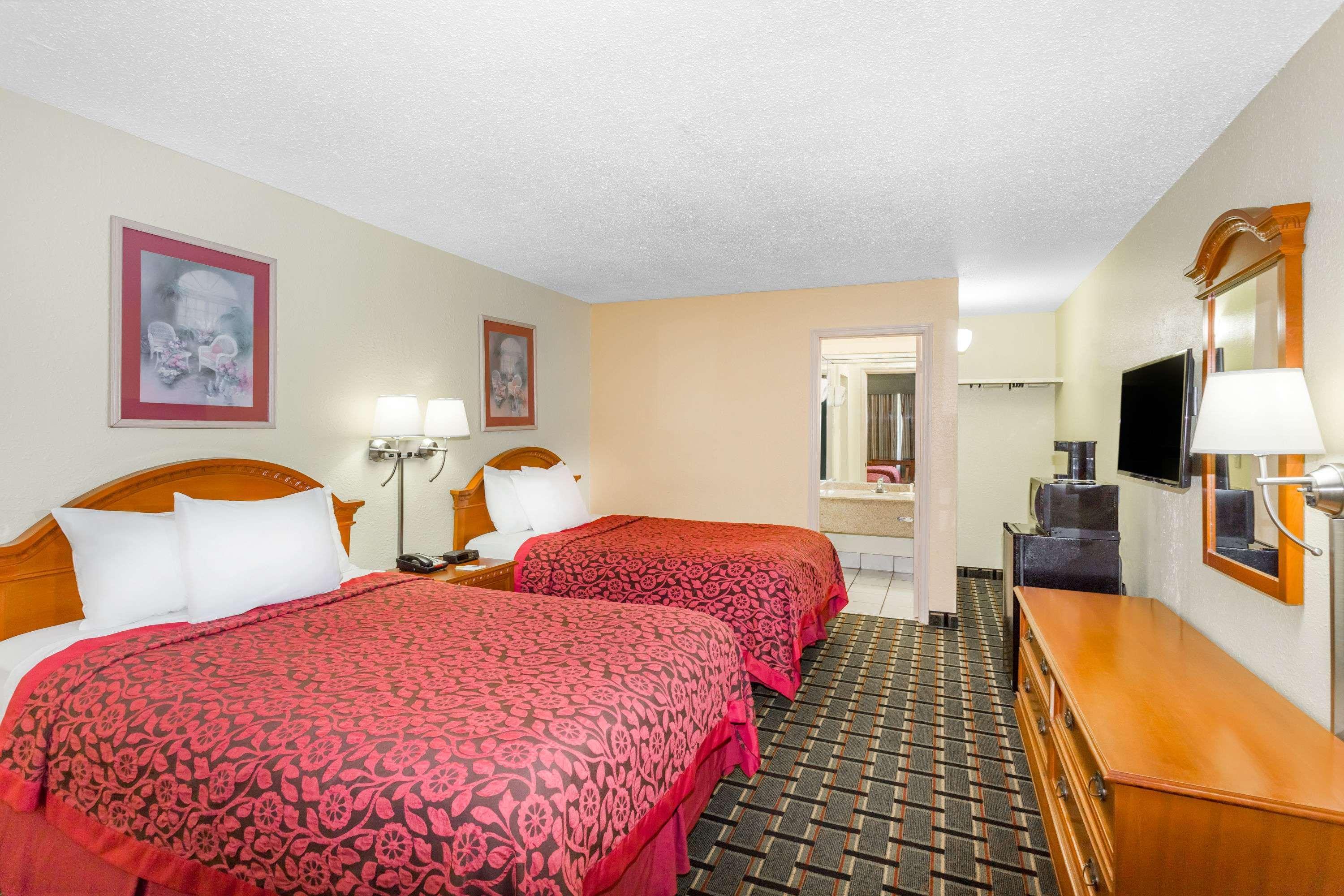Red Roof Inn Savannah - Southside/Midtown Esterno foto